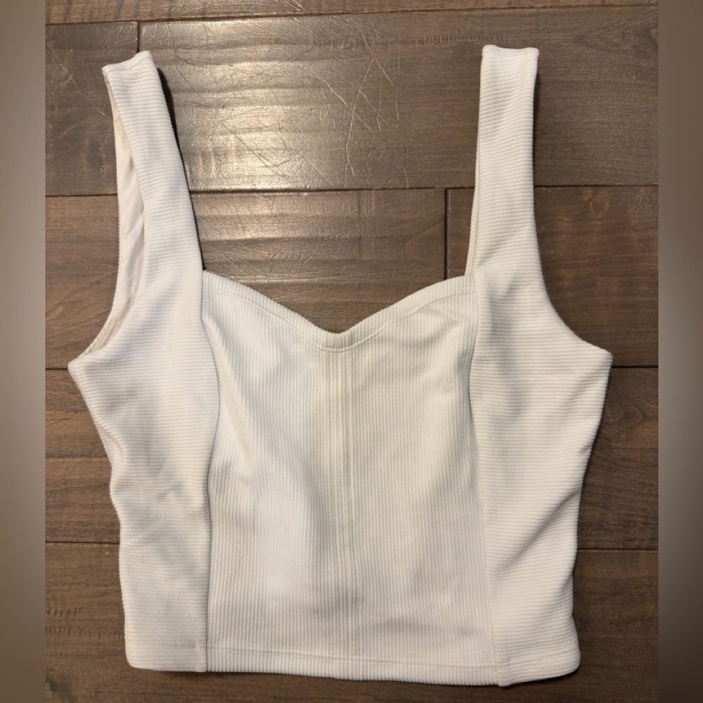 White Ribbed Women's Top - Picture 2 of 6